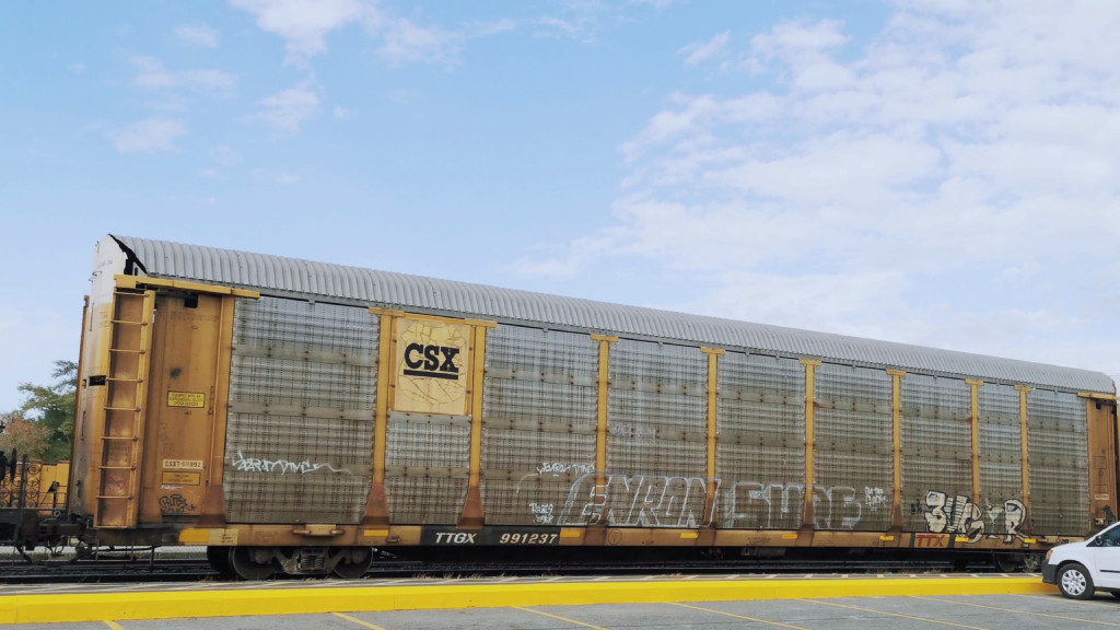 CSXT B11892 (Body) TTGX 991237 (Flat)